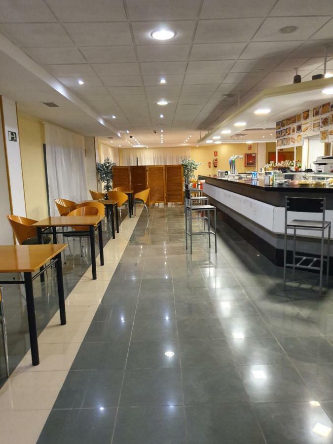 Hotel Lisboa Castrillo de la Guareña Eksteriør billede
